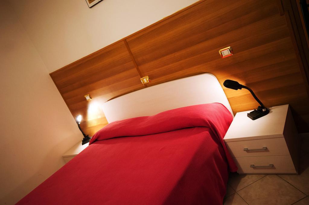 Albergo Magrini Della Genga Genga  Room photo