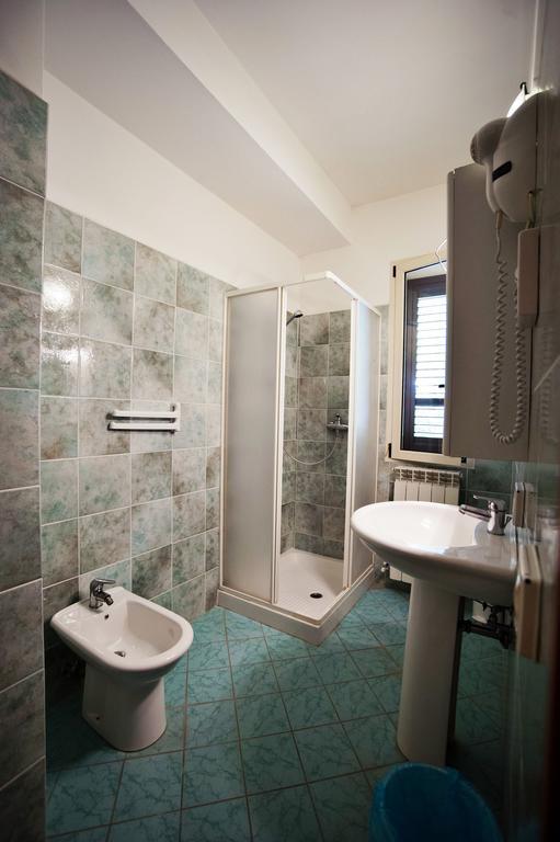 Albergo Magrini Della Genga Genga  Room photo